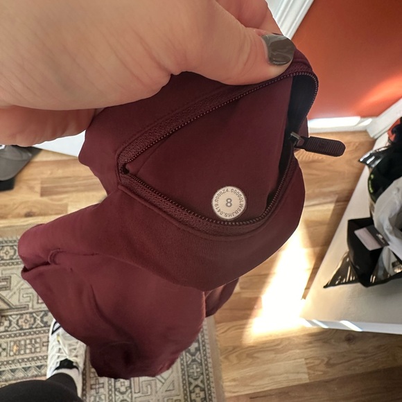 LULULEMON LEGGINGS WITH POCKETS - Picture 2 of 7